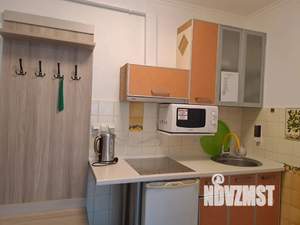 1-к квартира, посуточно, 27м2, 2/2 этаж