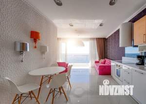 1-к квартира, посуточно, 59м2, 4/6 этаж