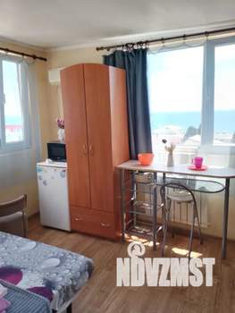 Студия квартира, посуточно, 18м2, 3/3 этаж