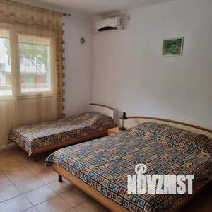 Студия квартира, посуточно, 30м2, 1/4 этаж