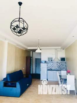 Студия квартира, посуточно, 38м2, 5/7 этаж