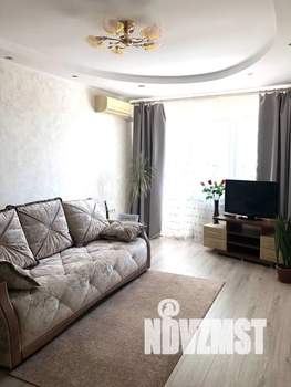 2-к квартира, посуточно, 40м2, 3/3 этаж