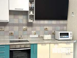 2-к квартира, посуточно, 50м2, 1/6 этаж