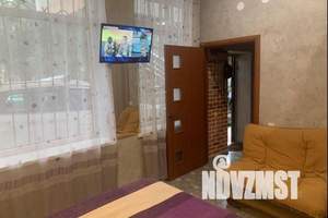 2-к квартира, посуточно, 35м2, 1/2 этаж