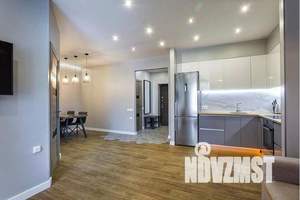 2-к квартира, посуточно, 65м2, 10/18 этаж