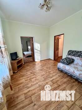 2-к квартира, посуточно, 46м2, 3/3 этаж