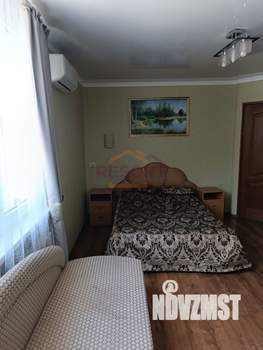 Студия квартира, посуточно, 33м2, 3/3 этаж