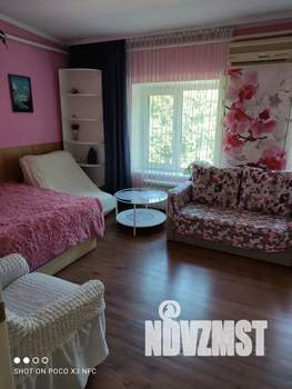 1-к квартира, посуточно, 32м2, 2/2 этаж