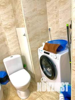 Студия квартира, посуточно, 40м2, 3/6 этаж