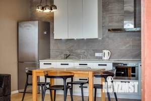 2-к квартира, посуточно, 76м2, 7/10 этаж