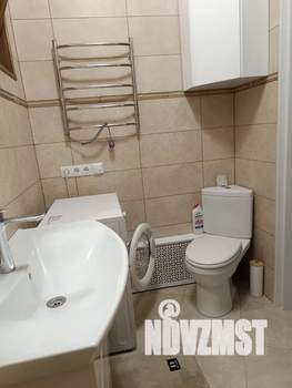 2-к квартира, посуточно, 45м2, 1/2 этаж