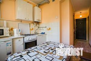 1-к квартира, посуточно, 38м2, 5/5 этаж