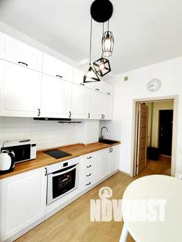 1-к квартира, посуточно, 35м2, 3/8 этаж