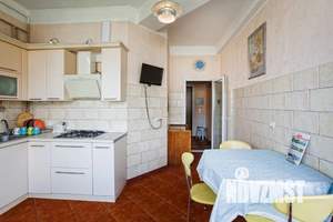 1-к квартира, посуточно, 50м2, 8/10 этаж