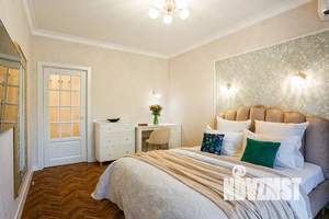 Студия квартира, посуточно, 42м2, 2/8 этаж