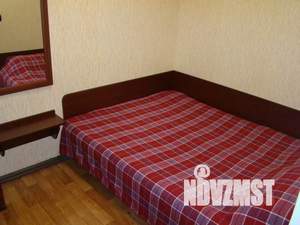 2-к квартира, посуточно, 35м2, 1/3 этаж
