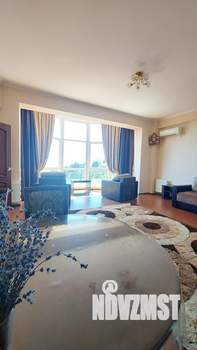 2-к квартира, посуточно, 80м2, 1/10 этаж