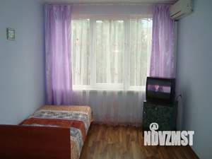 2-к квартира, посуточно, 40м2, 2/2 этаж