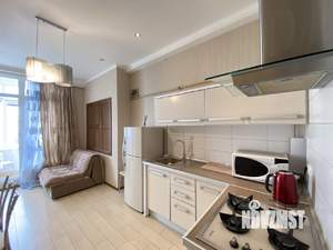 1-к квартира, посуточно, 50м2, 5/10 этаж