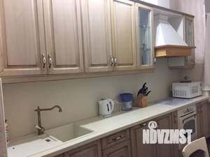 2-к квартира, посуточно, 80м2, 1/3 этаж