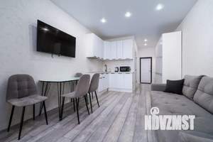 Студия квартира, посуточно, 35м2, 17/18 этаж