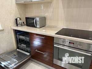 2-к квартира, посуточно, 55м2, 1/2 этаж