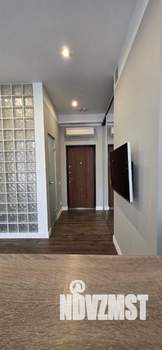 Студия квартира, посуточно, 35м2, 5/18 этаж