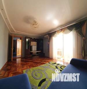 3-к квартира, посуточно, 60м2, 3/9 этаж