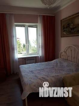 4-к квартира, посуточно, 80м2, 2/2 этаж