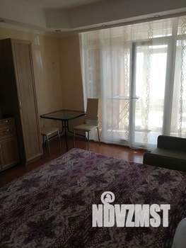 Студия квартира, посуточно, 23м2, 1/6 этаж
