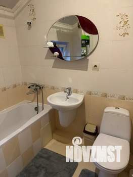 1-к квартира, посуточно, 40м2, 4/4 этаж