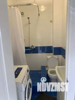 Студия квартира, посуточно, 30м2, 1/3 этаж