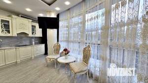 3-к квартира, на длительный срок, 145м2, 4/8 этаж