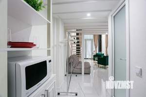 Студия квартира, посуточно, 40м2, 1/8 этаж