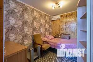 2-к квартира, посуточно, 40м2, 1/2 этаж