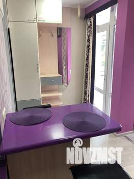 1-к квартира, посуточно, 40м2, 1/2 этаж