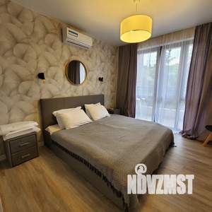 1-к квартира, посуточно, 42м2, 3/8 этаж