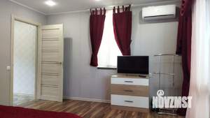 2-к квартира, посуточно, 45м2, 3/3 этаж