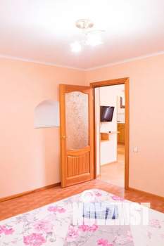 3-к квартира, посуточно, 60м2, 1/2 этаж