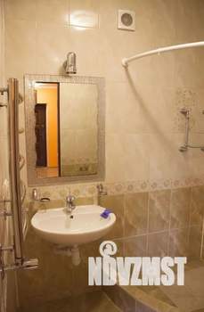 Студия квартира, посуточно, 30м2, 1/3 этаж