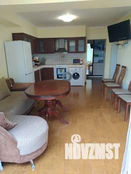 3-к квартира, посуточно, 70м2, 1/3 этаж