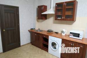 1-к квартира, посуточно, 40м2, 4/7 этаж