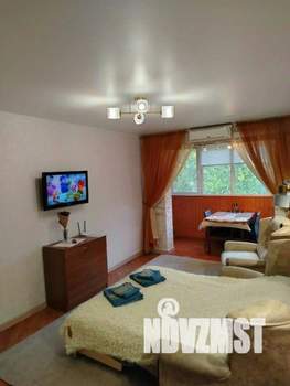 1-к квартира, посуточно, 33м2, 1/1 этаж