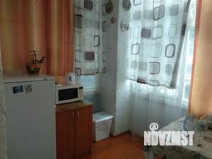 1-к квартира, посуточно, 32м2, 1/2 этаж