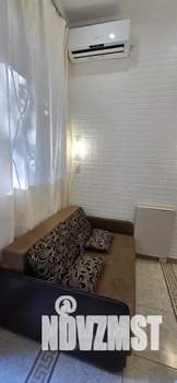 Студия квартира, посуточно, 15м2, 1/1 этаж