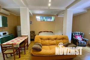 1-к квартира, посуточно, 35м2, 2/2 этаж