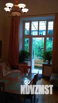 2-к квартира, посуточно, 60м2, 1/1 этаж