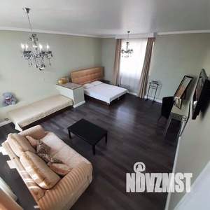 1-к квартира, посуточно, 65м2, 1/1 этаж