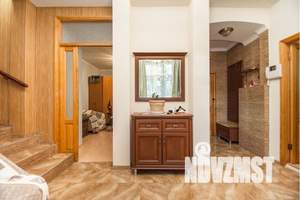 4-к квартира, посуточно, 100м2, 2/3 этаж