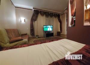 1-к квартира, посуточно, 38м2, 1/1 этаж